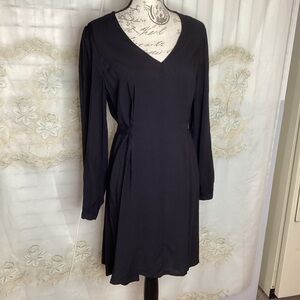 Nine West Black Long Sleeve Tie back Dress Medium NEW! Retail $50